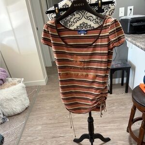 BURBERRY - “AUTHENTIC” Brown and Orange Top